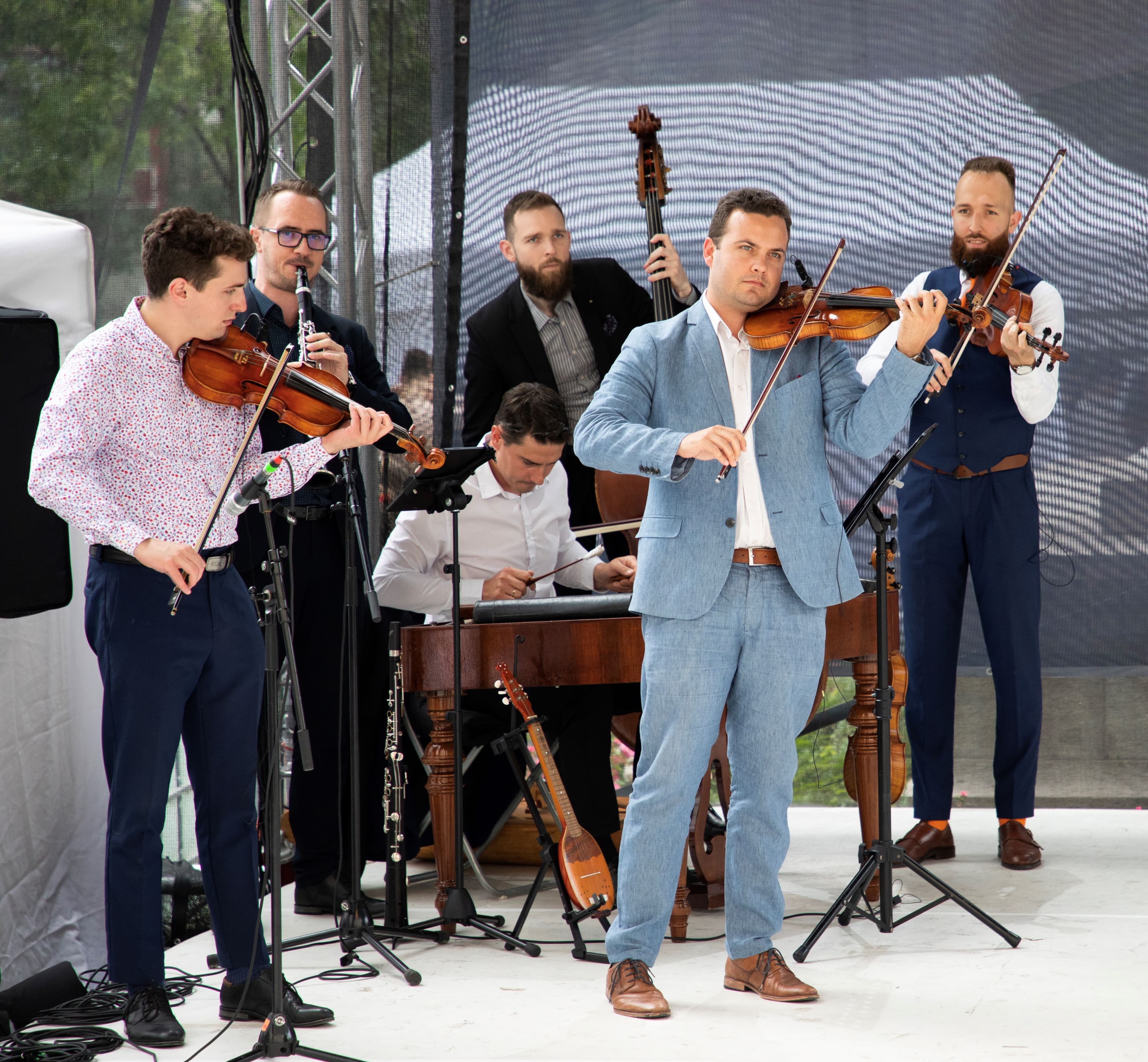 V. FolKid Gála